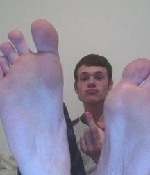 Dirty boy feet 5dfaff31a2d6c.jpg