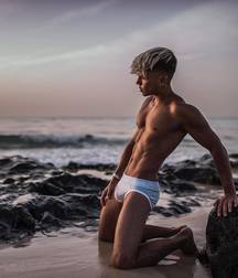 Young adonis 5dfb03e7d126c.jpg