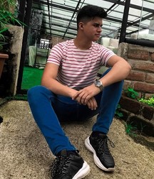 Cool boys 5dfe68cbba612.jpg