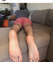 Barefoot boys 18 5e0152e93e21d.jpg