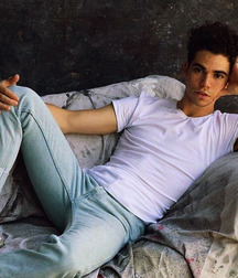Twinks 224 5e03da17ebfee.jpg