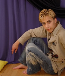 Blonde cutie Andrew 5e0552be8e2a5.jpg