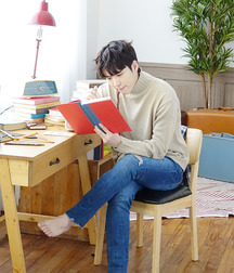 Asian boy feet 5e0823a5de0cd.jpg