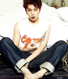 Asian boy feet 5e0823c144482.jpg