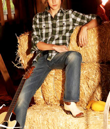 Cowboy boots 5e08a767f2a67.jpg