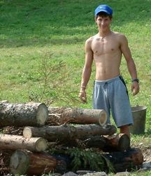 Twinks 225  5e08abbaa19b1.jpg