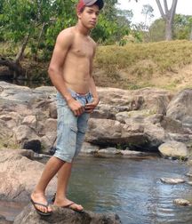 Twinks 225  5e08abc3d1afe.jpg