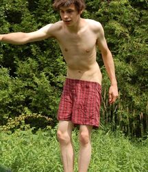 Undies shorts and speedos 5f5debed9120f.jpg