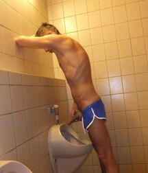 Undies shorts and speedos 5f5debff7994a.jpg