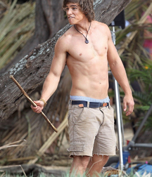 Australian actor: Brenton Thwaites 5f5e46b1c275a.jpg