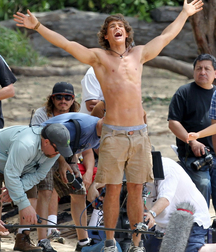 Australian actor: Brenton Thwaites 5f5e46d975156.jpg