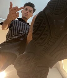 At and under jocks feet 5f5fbe02d8ab3.jpg