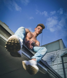 Amazing twinks in the sun 5f60d06a79c25.jpg