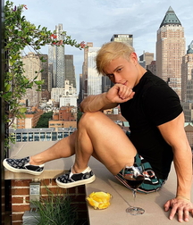 Amazing twinks in the sun 5f60d07277859.jpg