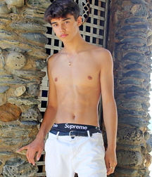 Amazing twinks in the sun 5f60d09b96d42.jpg