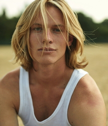 Boys and models 61 5f63b18842936.jpg