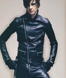 Guys loving leather 5f63f5e79dabc.jpg