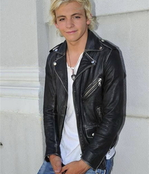 Guys loving leather 5f63f608d9710.jpg
