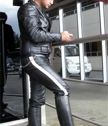Boot boys 11 5f66789d6991a.jpg