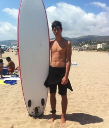 Surf boys 5f67371fd2939.jpg