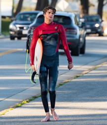 Surf boys 5f67375b69448.jpg
