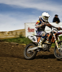 Bikers and racers 5f673bb894503.jpg