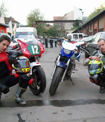 Bikers and racers 5f673bee32efb.jpg