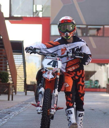 Bikers and racers 5f673bfed2864.jpg