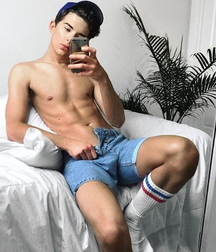 Gorgeous youth 5f69c1e950cdc.jpg
