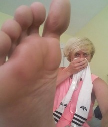 Take a deep whiff 5f69d3e6a9396.jpg