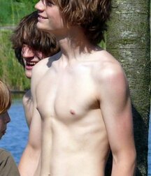 Longhair boys 5f6b673a32776.jpg