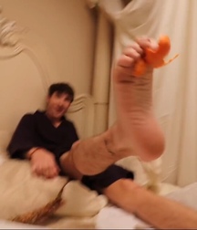 Delicious boy feet 5f6ca01e5e8c6.jpg
