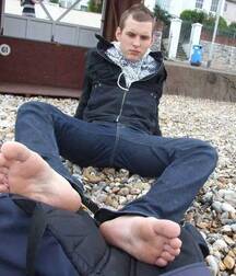 Lovin boy feet 5f6cb0e2d6fde.jpg