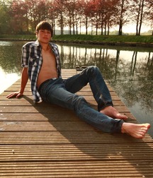 Lovin boy feet 5f6cb0f8272b3.jpg