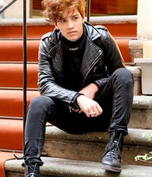Leather bois so sexy 5f6d036a237a7.jpg