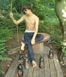 Jeans boys barefoot 5f6d079a961ba.jpg