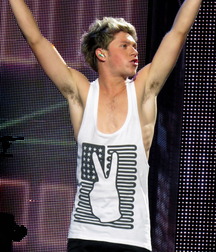 Tanktop hotties 5f6e796695cb9.jpg