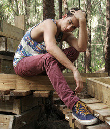 Tanktop hotties 5f6e79a977761.jpg
