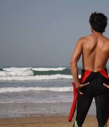 Surfer and beach boys 5f6e7e6b0d734.jpg