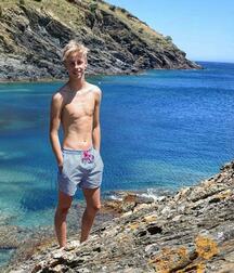 Adorable Twinks 5f6fca41d664d.jpg