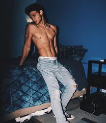 Hot and horny 5f6fd49c18cb1.jpg