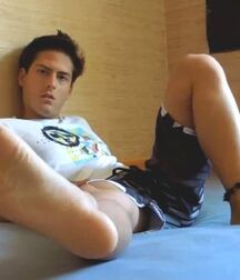 Hottie from sweden shows feet 5f6fe88ded1cb.jpg