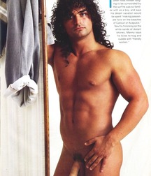 Long hair hunks 5f6fec1192b6c.jpg