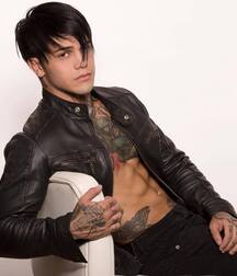 Smooth leatherwear 5f6fee5f50460.jpg