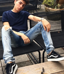 Converse boys 5f74acec687be.jpg