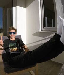 Exciting life of dominant boys 5f75d6e74b504.jpg