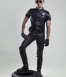 Tough guys soft leather 5f7644512dea3.jpg