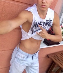 Guys show their muscles 5f764f3c54988.jpg