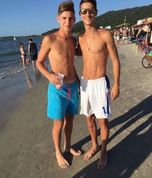 Barefoot boys 5f777be7cdb3f.jpg