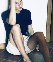 Barefoot boys 5f777c0c72beb.jpg